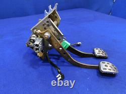 03 04 Ford Mustang Cobra Manual Trans Pedal Box Clutch Assembly Good Used M99