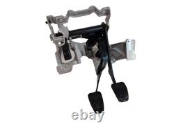 16-19 Audi A4 B9 Genuine Brake & Clutch Pedal Box Assembly 8w2721117