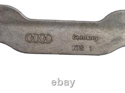 16-19 Audi A4 B9 Genuine Brake & Clutch Pedal Box Assembly 8w2721117