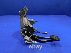 1987-1993 Ford Mustang 5 Speed Manual Pedal Box Clutch Assembly Clean Y28