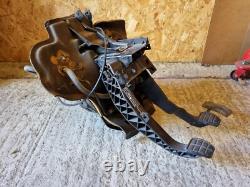 1995 96 VW T4 TRANSPORTER ACCELERATOR THROTTLE CLUTCH BRAKE PEDAL BOX Complete