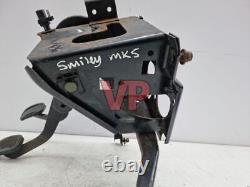 1996 Ford Transit Mk5 Smiley Clutch & Brake Pedal Box 86VB7520BE / 94VB2455AA