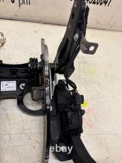 2015 Vauxhall Zafira C Mk3 Tourer 1.4 Petrol Clutch Brake Pedal Box 512723057 13