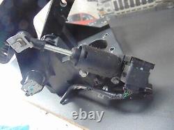 2016 Mg Mg6 1.9 Dti Brake & Clutch Pedals And Box 30072959 2015-2017