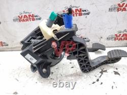 2020 Master Movano NV400 Brake & Clutch Pedal Box Master Cylinder 465102209R