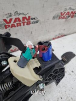 2021 Master Movano Clutch Master Cylinder & Brake Pedal Box Assy 8200672372