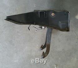 75 Datsun 280z 5 Speed Brake And Clutch Pedal Box Nice Oem Parts