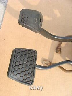 84 92 Camaro Firebird T5 5 speed hydraulic clutch brake pedals box assembly