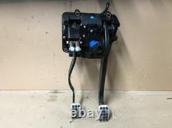 Aston Martin Vantage Coupe 4.3 V8 Driver Pedal Box 2005 2006- 2008 B12