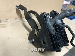 Aston Martin Vantage Coupe 4.3 V8 Driver Pedal Box 2005 2006- 2008 B12