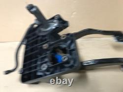 Aston Martin Vantage Coupe 4.3 V8 Driver Pedal Box 2005 2006- 2008 B12