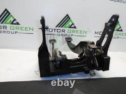 Astra J 2010-On 2.0 Pedal Box (Brake & Clutch Pedal) 39032857