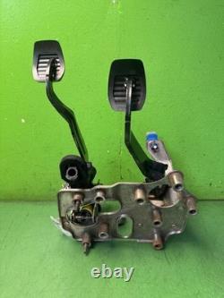 BK2T2B325JE Ford Transit Mk8 Pedal Box (14-On) Genuine 2023