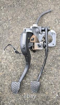 BMW 3 Series E46 Clutch & Brake Pedal Pedals Box Assembly