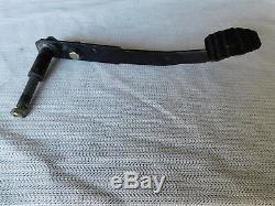 BMW E28 528i 535i Clutch Pedal Lever with Pedal Box G Part 1152018, 1151375