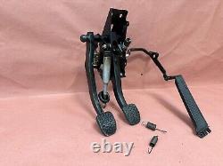 BMW E30 323I M3 325e 325I Manual Clutch Brake Pedal Box Bracket OEM 118K Miles