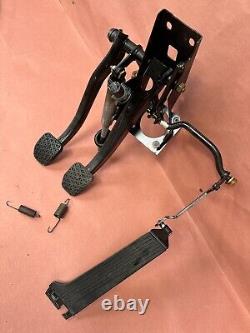 BMW E30 323I M3 325e 325I Manual Clutch Brake Pedal Box Bracket OEM 118K Miles