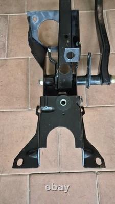 BmW E28 Manual Transmission Pedal Box LHD