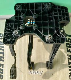 Chevrolet Spark Mk3 2014 Pedal Box 95383844 Genuine Hydraulic Clutch Type