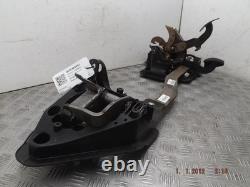 Chrysler Ypsilon Brake & Clutch Pedal Box 51950064 Mk3 1.2 Petrol 2011-2022