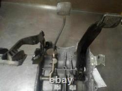 Clutch Brake Accelerator Pedal Box Assembly from 2005 RAM 1500 7511890