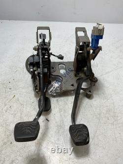 FORD Transit Custom TTF (V362) Clutch/ Brake Pedal Box Bk2t-2b325-he FORD Transit Custom TTF (V362) Clutch/ Brake Pedal Box Bk2t-2b325-he