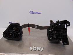 Fiat 500 Pedal Box 07-14 Petrol clutch brake slave cylinder rod base 51820457