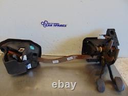 Ford KA Pedal Box mk2 08-16 clutch brake slave cylinder rod base mount 51820457