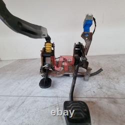 Ford Transit Custom 2.0 Clutch Master Cylinder Brake Pedal Box (2016 to 2019)