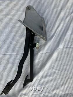 Jaguar XJS LHD Clutch/Brake Pedal box NON ABS With new Cylinder & Pedal Pads