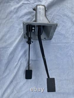 Jaguar XJS LHD Clutch/Brake Pedal box NON ABS With new Cylinder & Pedal Pads