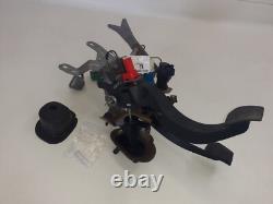 Jaguar X-type X400 (01-10) Manual Brake & Clutch Pedal Box Assembly