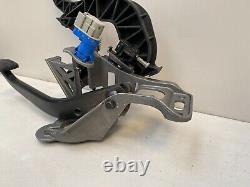 Jaguar Xe X760 Rhd Brake And Clutch Pedal Box Assembly Gx732450dd