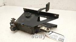 LAND ROVER DEFENDER PEDAL BOX ASSEMBLY 2.4L Diesel 6 mvrspeed Manual SKB5002