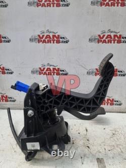Master Movano NV400 Brake & Clutch Pedal Box Master Cylinder 10-19 465108066