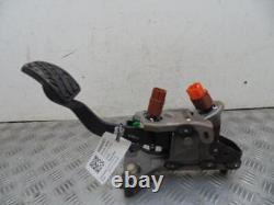 Nissan Juke F15 1.6 Petrol Clutch Pedal Box 4+2 Pin Plug 2014-2019