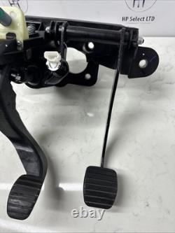 OEM 2024 RENAULT MASTER 2.3d BRAKE & CLUTCH PEDAL BOX MASTER CYLINDER 465012596