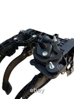 Oe Vauxhall Astra J Brake & Clutch Pedal Box Assembly Complete New 39032860