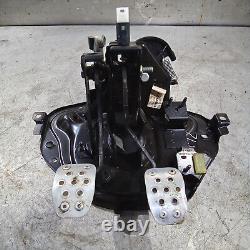 Renault Clio Mk2 2001-2006 Brake & Clutch Pedal Box Assembly inc Pedal Pads