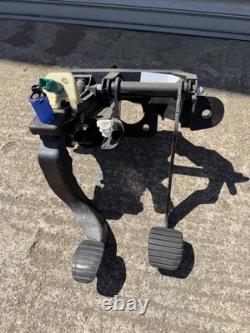 Renault Master 2020-2024 RHD Brake Clutch Pedal Box Master Cylinder 465102209