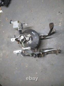 Toyota Dyna Clutch brake pedal box + servo 1995 2002 y100