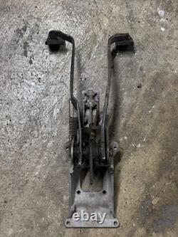 VW T25 T3 Brake Clutch Pedal Box Cluster Assembly Volkswagen RHD 251721111B