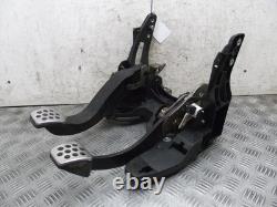 Vauxhall Astra J Clutch and Brake Pedal Box Assembly MK6 2.0 Diesel 2009-2018