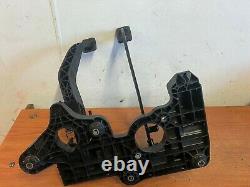 Vauxhall Viva 2018 Brake & Clutch Pedal Box Assembly 42389178