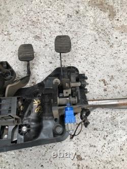 Vauxhall Vivaro Pedal Box 80367096 Clutch Brake 1598cc Diesel 2900 Cdti 2015 s84