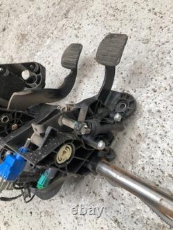 Vauxhall Vivaro Pedal Box 80367096 Clutch Brake 1598cc Diesel 2900 Cdti 2015 s84