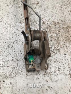 Vauxhall Vivaro Pedal Box 80367096 Clutch Brake 1598cc Diesel 2900 Cdti 2015 s84