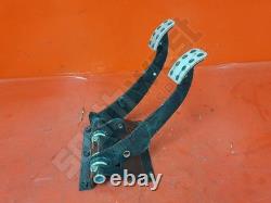 Vauxhall Vx220/opel Speedster Brake & Clutch Pedal Box 2001-2004 9198446/9197413