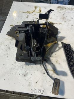 Vw T4 Transporter 1999 2.0 Petrol Aac Clutch Pedal Bracket, Pedal Box