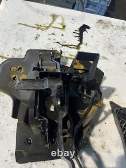 Vw T4 Transporter 1999 2.0 Petrol Aac Clutch Pedal Bracket, Pedal Box